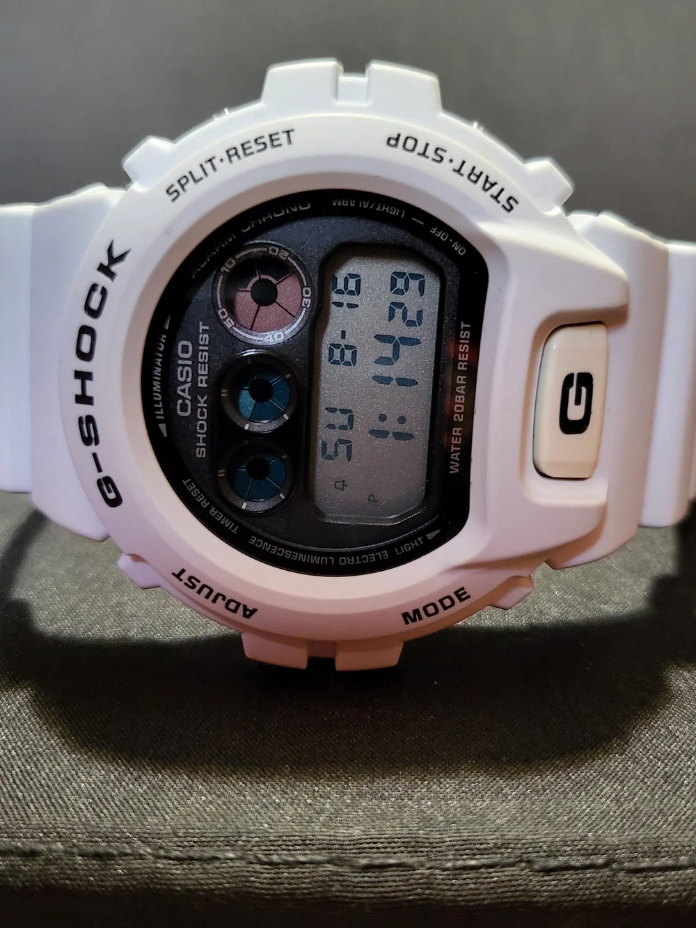 Casio G-Shock DW-6900FS White Digital Shock Resistant Watch